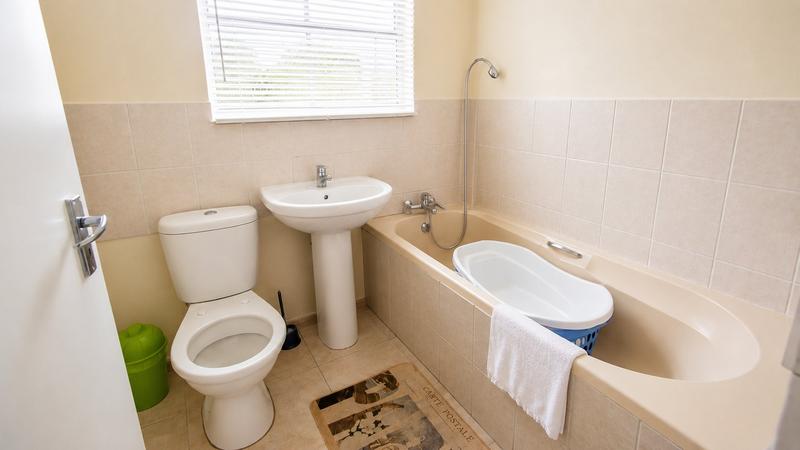 3 Bedroom Property for Sale in Vista Park Free State